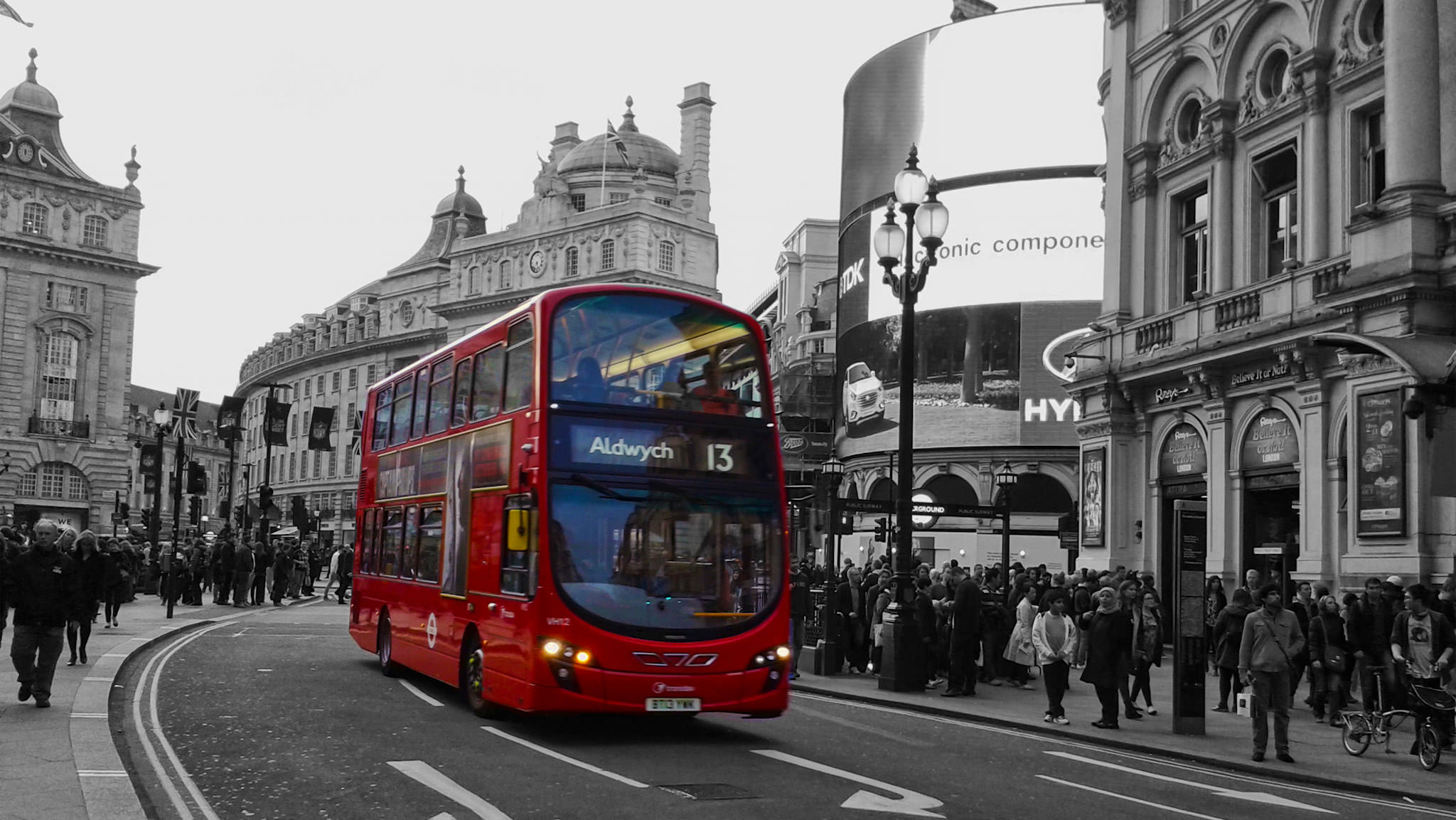 Piccadilly Circus