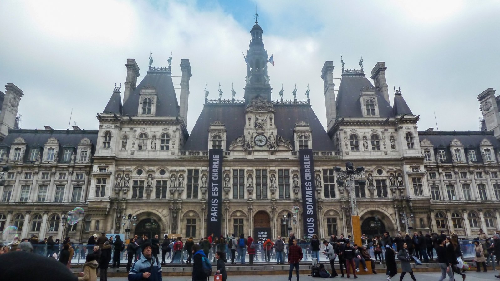 Place de l'Hôtel-de-Ville