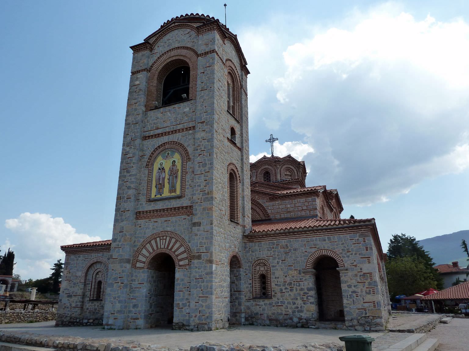 Plaoshnik, εκκλησία Αγίου Παντελεήμονα