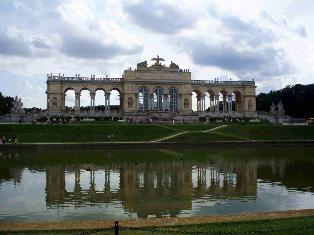 Schonbrunn