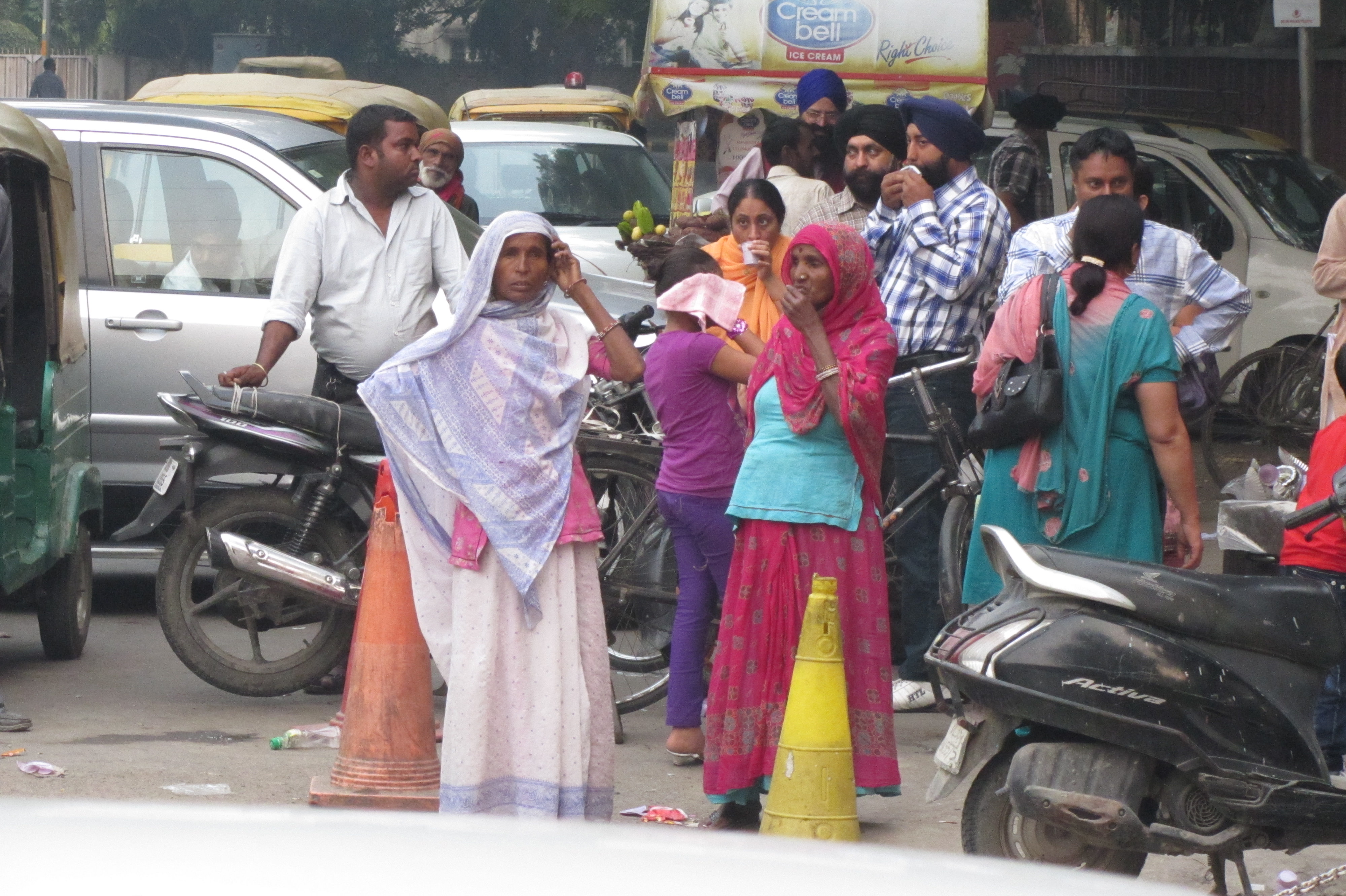 Street life in Delhi