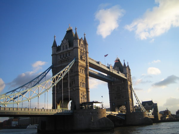 tower bridge