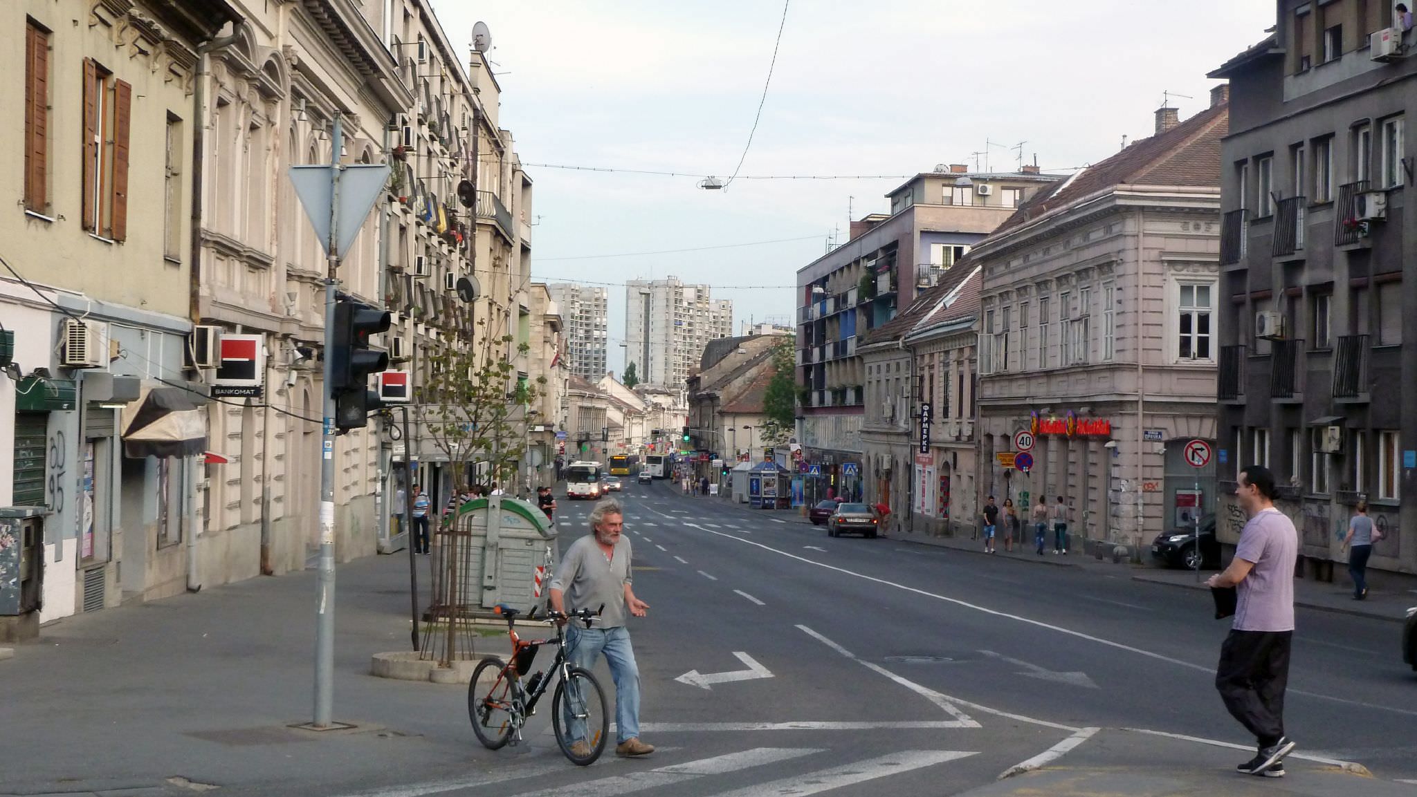 Trg Branka Radičevića‎ - Zemun