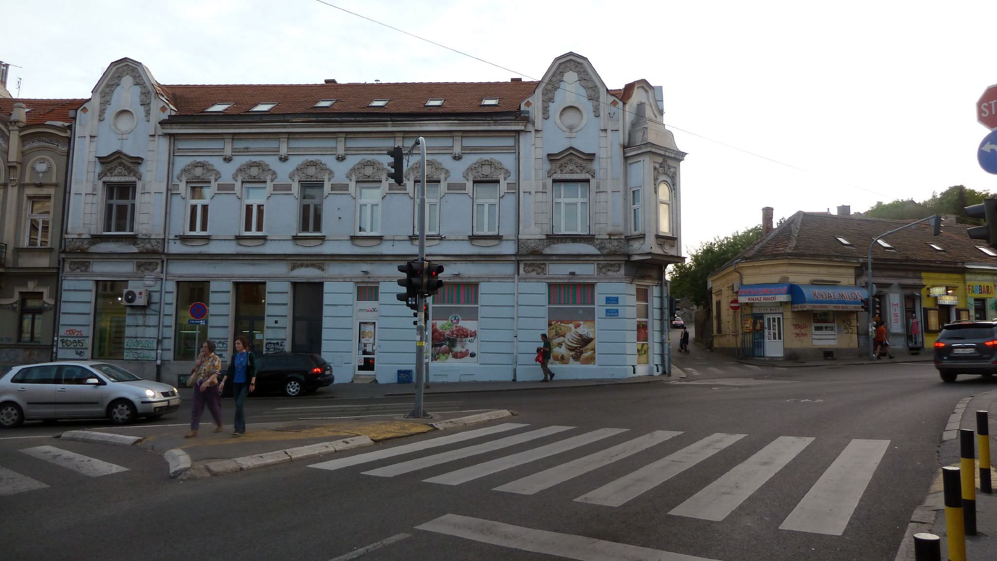 Trg Branka Radičevića‎ - Zemun