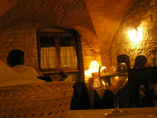 UMBRIA- Toddi (Trattoria "I tre scalini")