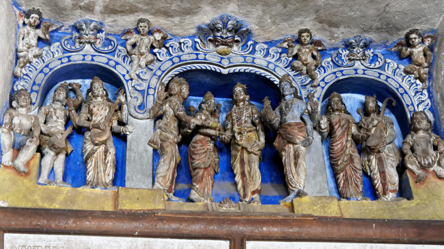 Virupaksha Temple (Pampapathi temple) 
Ηampi, Karnataka (UNESCO)