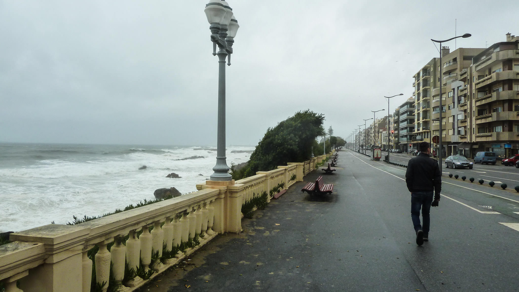 Wild Atlantic Ocean, Avenida do Brasil - Porto