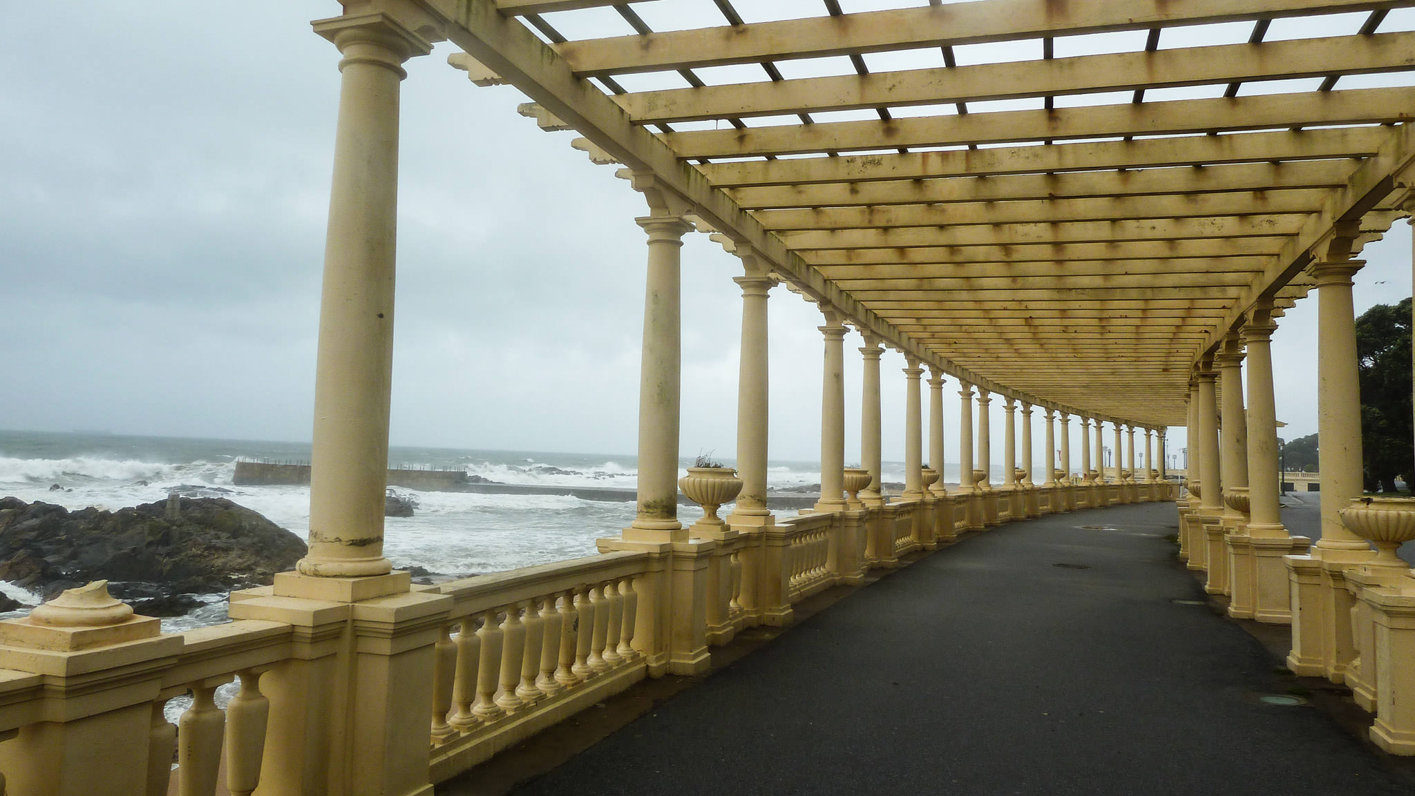 Wild Atlantic Ocean, Avenida do Brasil - Porto